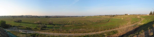 My second panoramic shot. This is overlooking a farm field from a local park (Woodward park). I knew enough at this point to lock the exposure so you can't see where the pics ajoin. But I didn't use 'stich' mode here either.