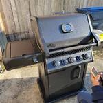 Highlight for Album: Napoleon Gas Grill