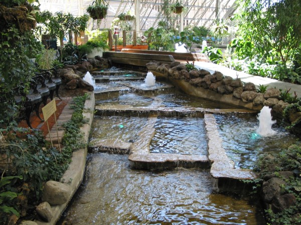 a second shot of another 'fountain' in the garden.