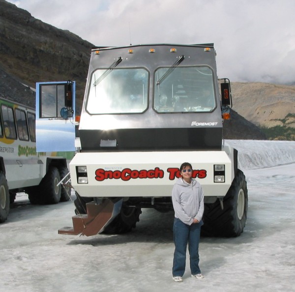 this is what they called a snowcat there. this massive snow bus took us from the base of the glacier to quite a ways up! it was huge eh!